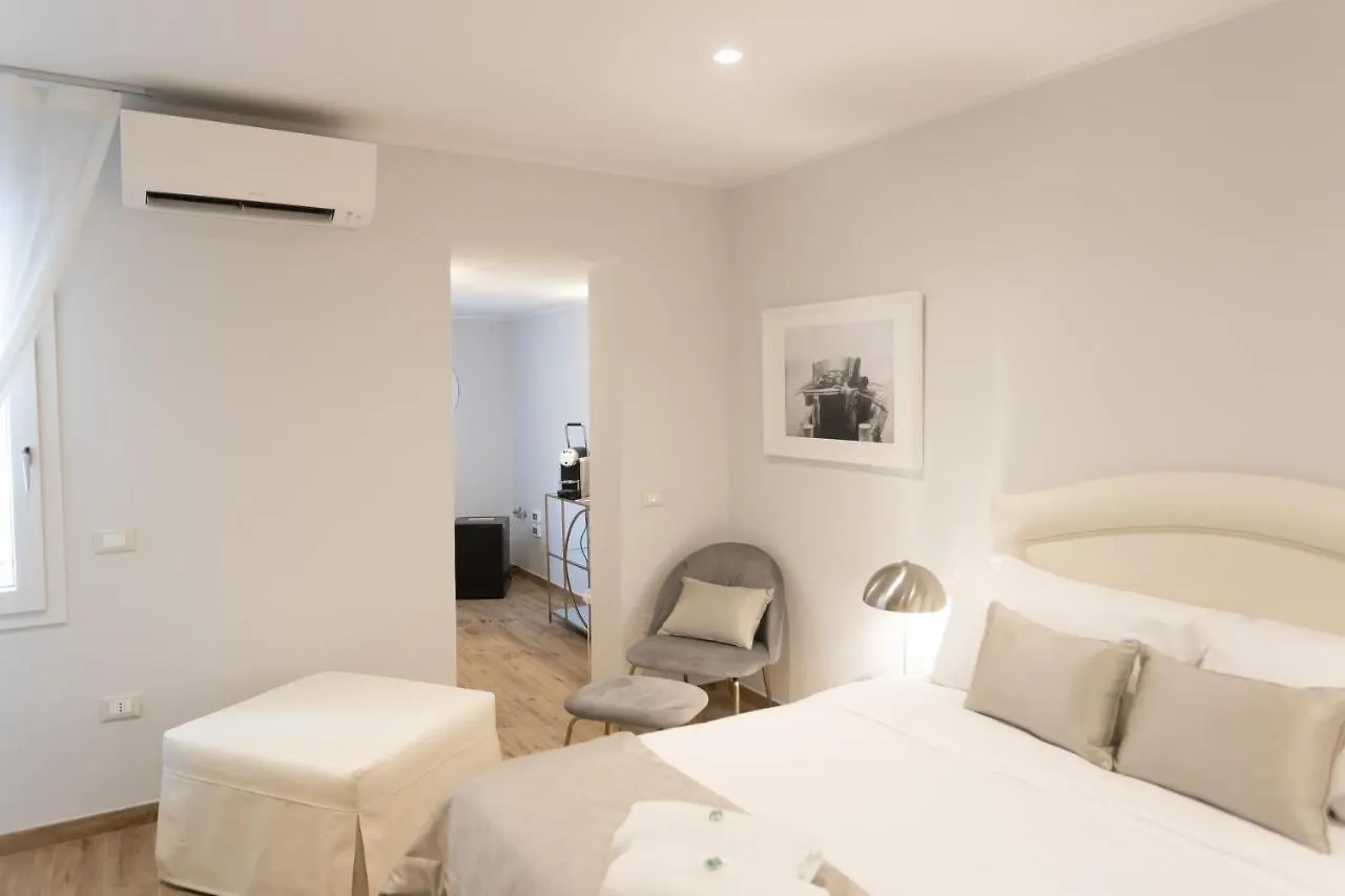 Ca' Benedetta Suite House Apartsuite Chioggia Sottomarina 0*,  Italy