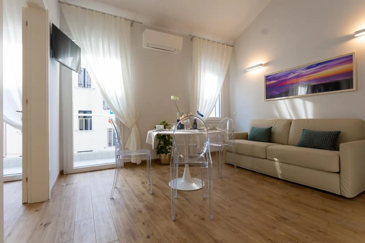 Apartment Ca' Benedetta Suite House Apartsuite Chioggia Sottomarina Italy